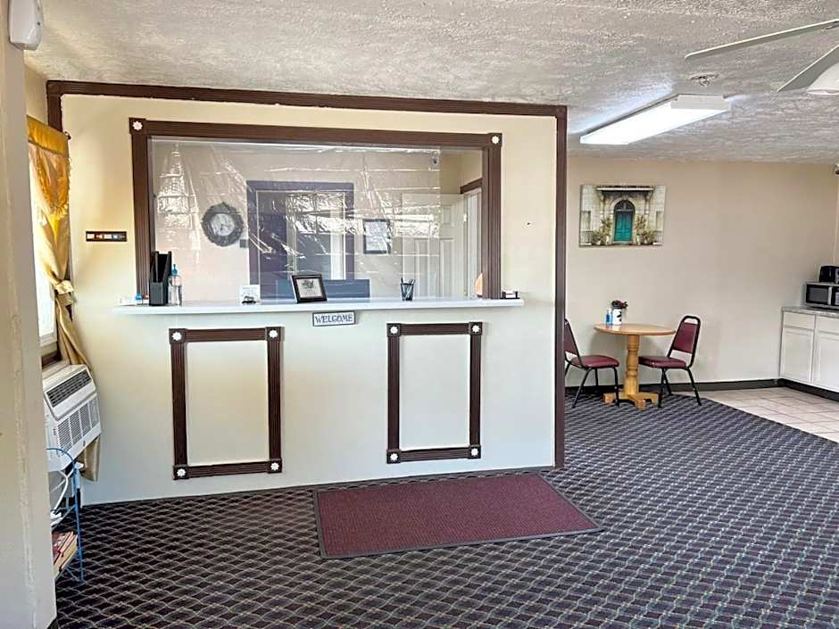 Economy Inn McCook