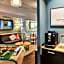 Hotel Magenta 38 by Happyculture