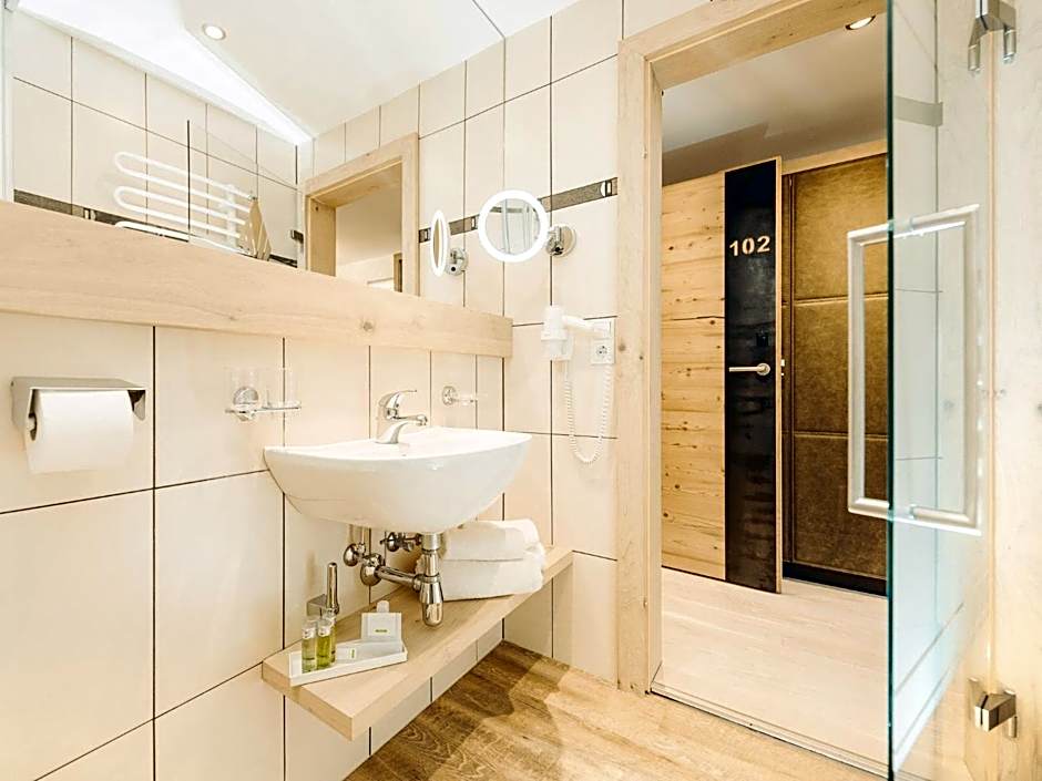 Hotel Bergkristall Zillertal - Adults Only