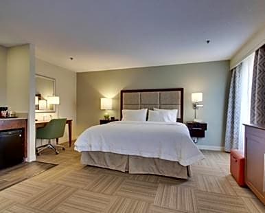 Hampton Inn Warner Robins