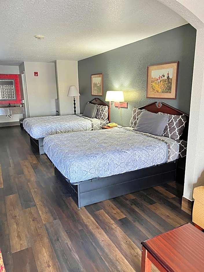 Magnolia Inn And Suites