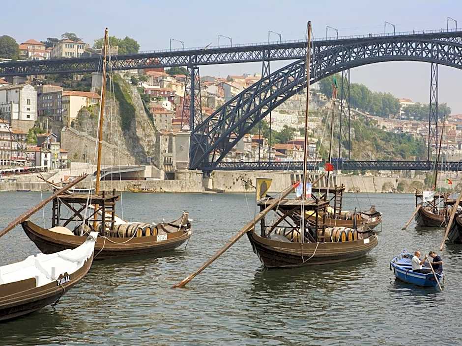 Hotel ibis Porto Sao Joao