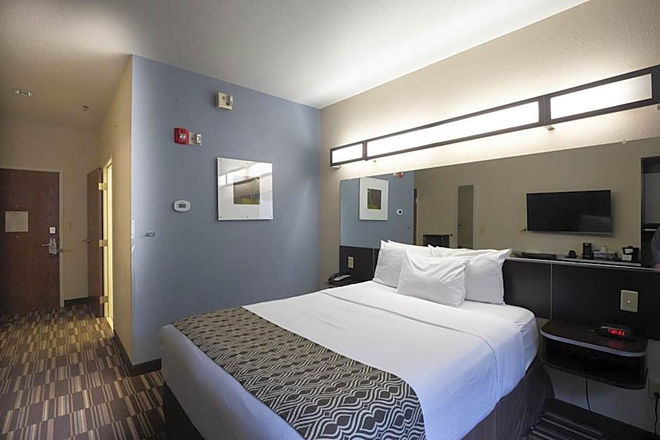 Microtel Inn & Suites By Wyndham Waynesburg