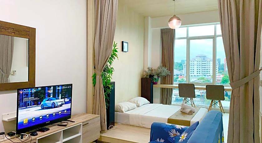 Sunset Seaview Vacation Condos @ Infinity Avenue