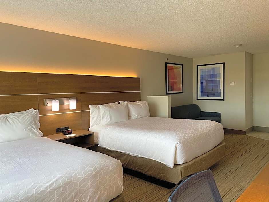 Holiday Inn Express Hotel & Suites Somerset Central By IHG
