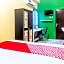 OYO 2165 Alyah Guest House Syariah