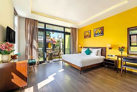 Double Room with Balcony