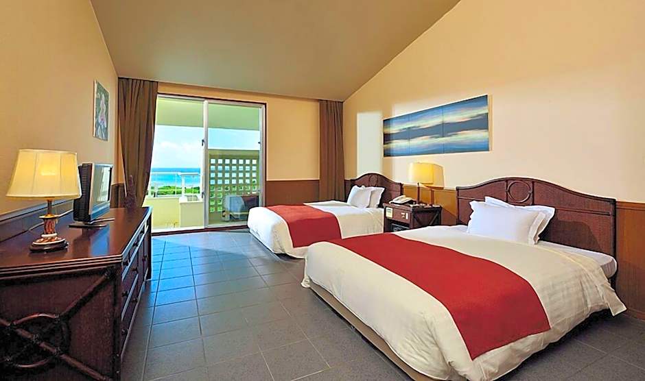 THE NEST ISHIGAKI