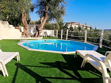 Borgo Degli Ulivi Rooms