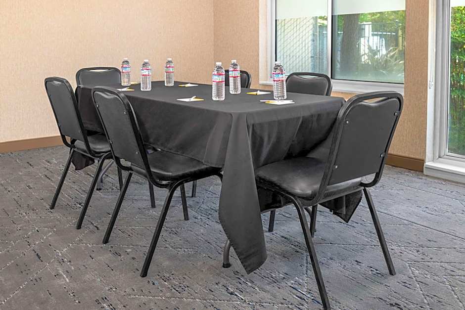 Hampton Inn By Hilton & Suites Sacramento - Cal Expo