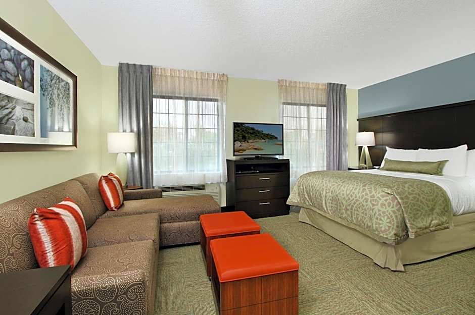 Staybridge Suites Tysons - McLean By IHG