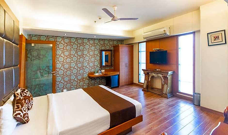 Hotel Seven Heaven