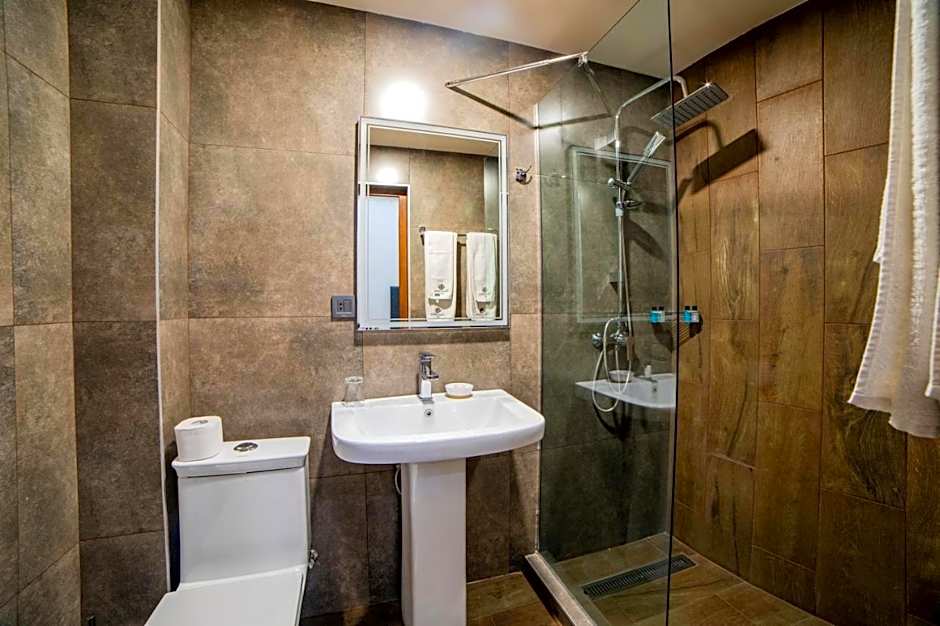 Elysium Gallery Hotel