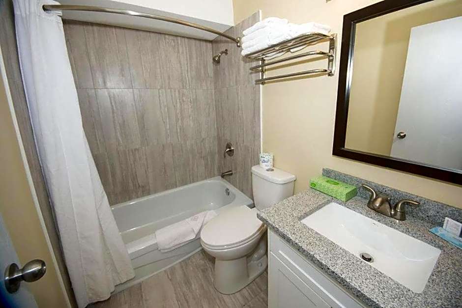 Medicine Hat Inn & Suites