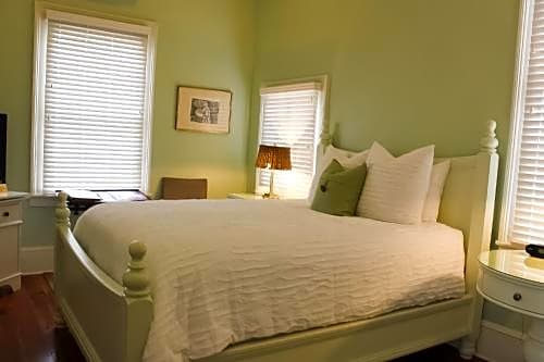 Fort Conde Inn - Mobile