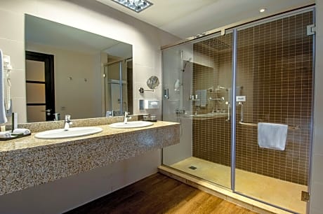 JUNIOR SUITE SUPERIOR