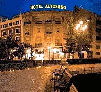 Hotel Altozano