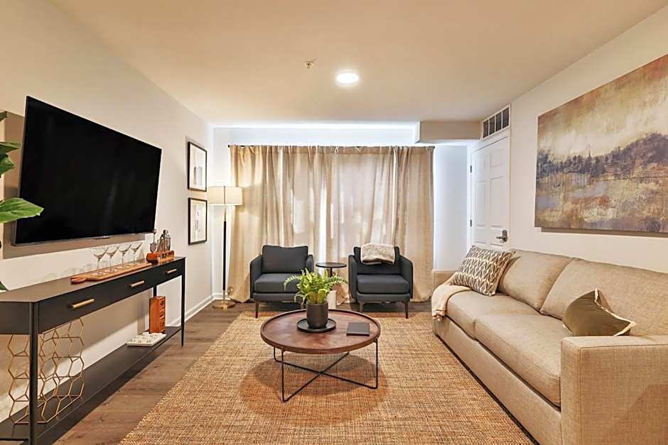 Hyatus at City Views