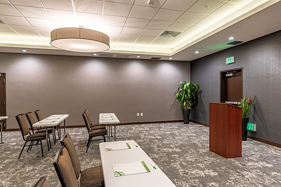 Holiday Inn Hotel & Suites Milpitas