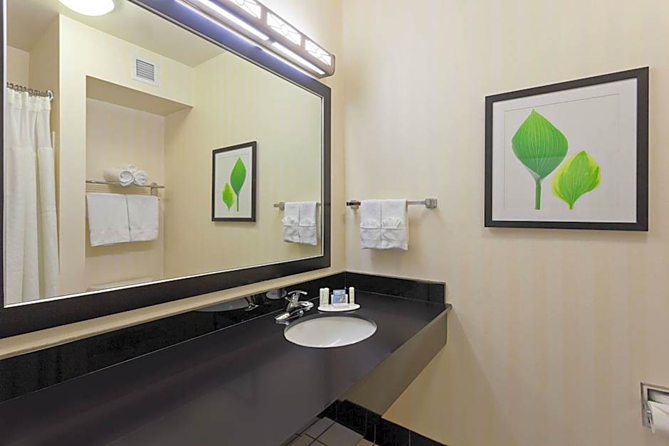 Fairfield Inn & Suites by Marriott Los Angeles West Covina