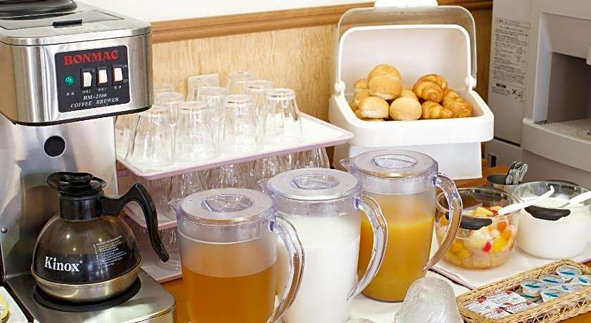 Hotel Peace Island Ishigaki In Yashima