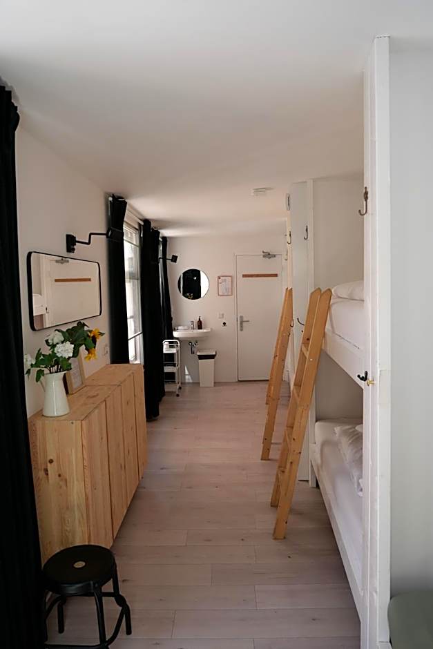 Tiny Private City Rooms Haarlem