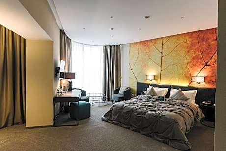Noble Boutique Hotel