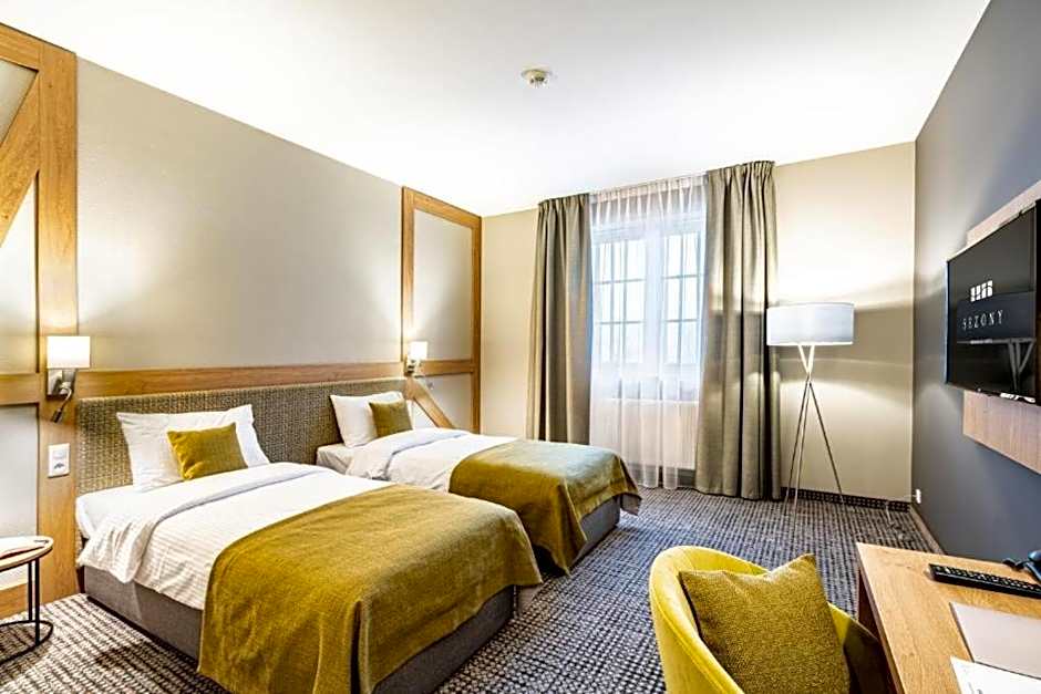 Sezony. Restauracja i Hotel