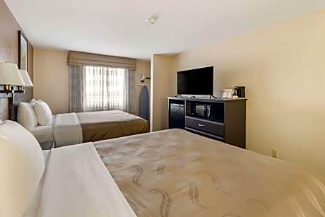 2 Queen Beds Nonsmoking Accessible