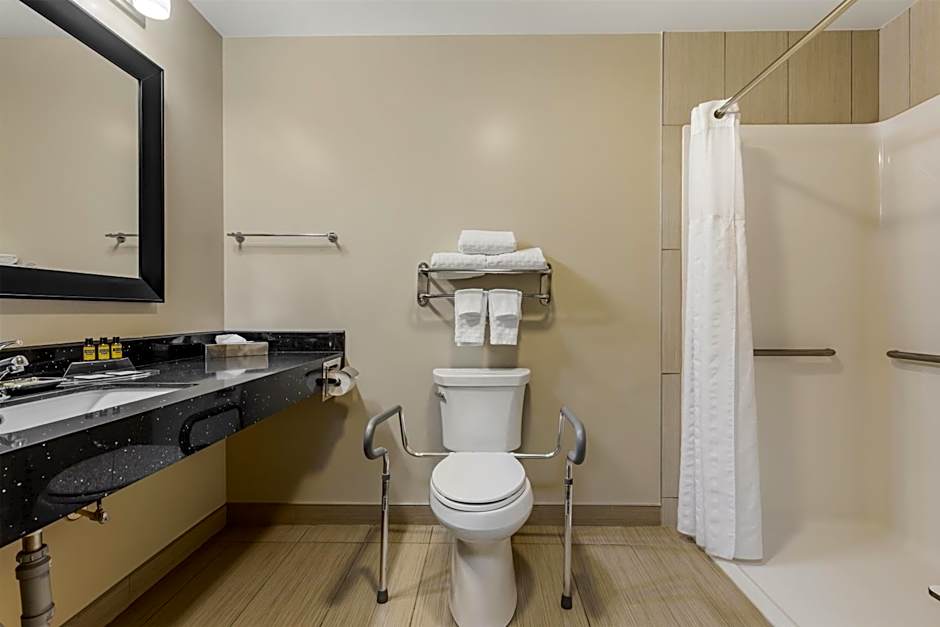 Best Western Plus Moose Jaw