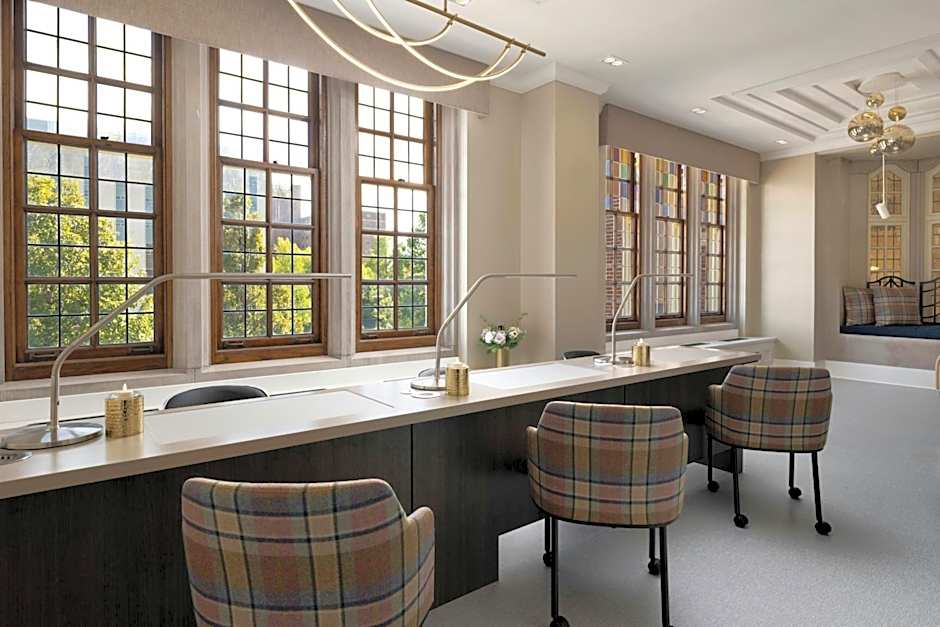 The Union Club Hotel at Purdue University, Autograph Collection