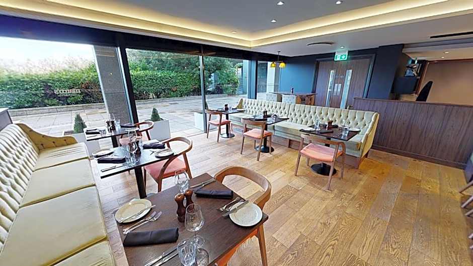 Holiday Inn Milton Keynes Central By IHG