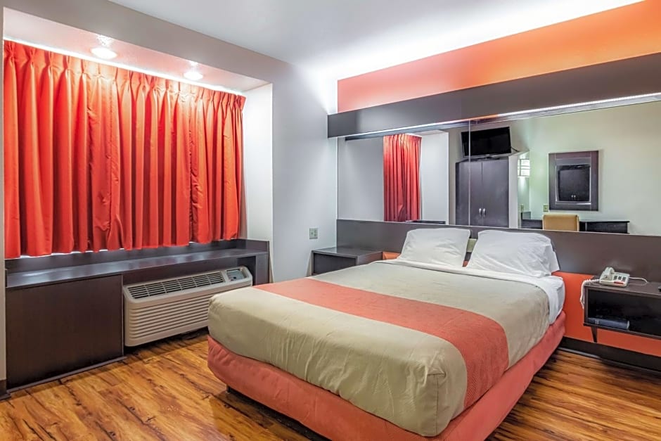 Motel 6 Chattanooga Downtown