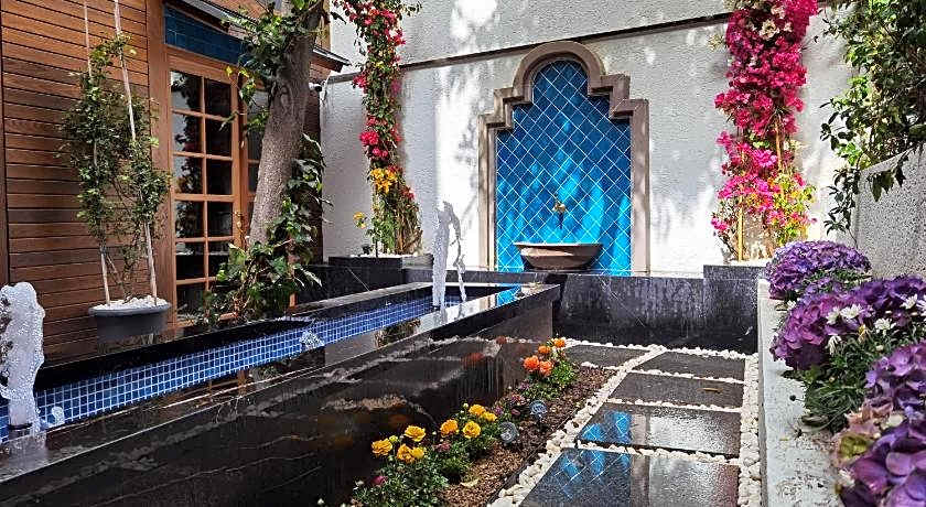 HENNA HOTEL ISTANBUL