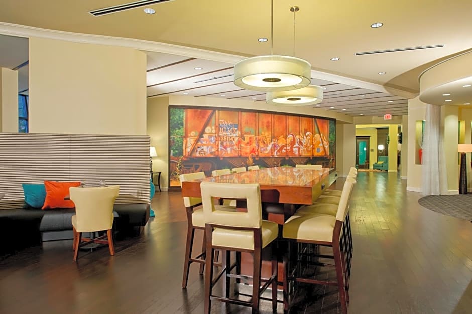 Hotel Indigo Atlanta Airport College Park, an IHG Hotel