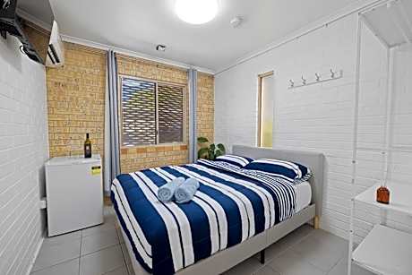 Double Room with Shared Bathroom