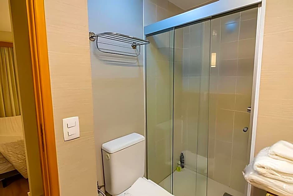 Flat particular dentro do Hotel Executive Faria Lima!