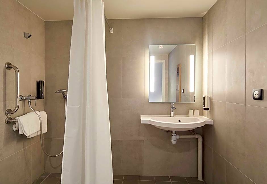 B&B HOTEL Viry-Châtillon