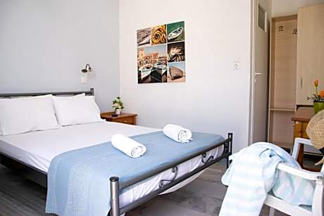 Double or Twin Room with Sea View