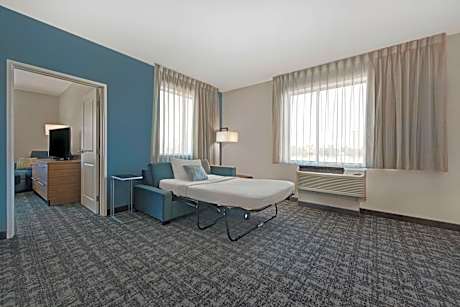 1 Bedroom Suite, 1 King, Sofa bed