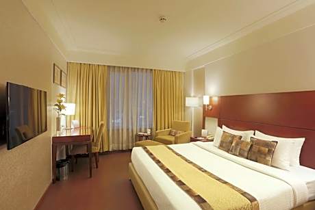 Royal Deluxe Double or Twin Room