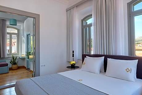 King Suite with Sea View