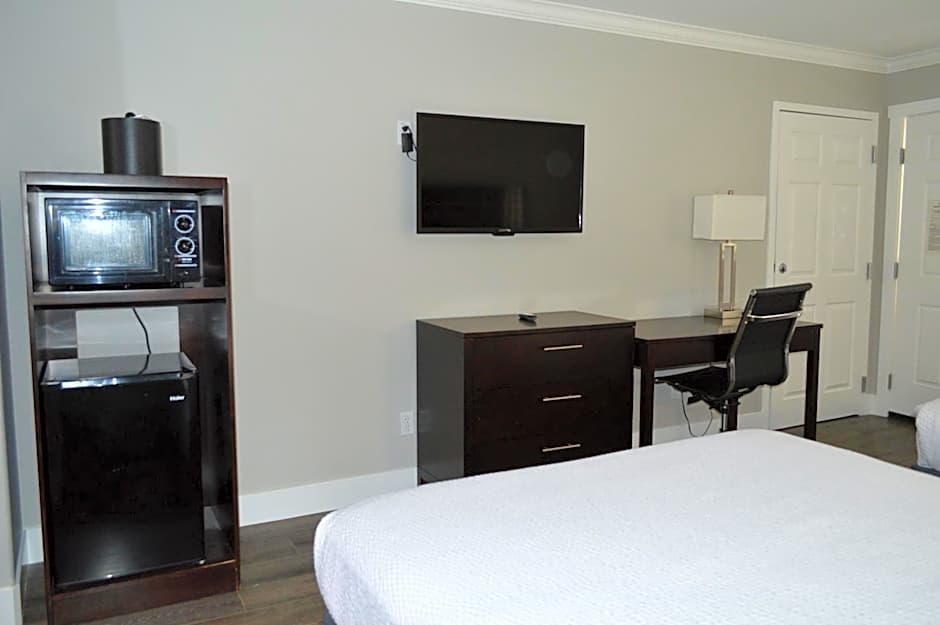 Fairview Inn & Suites