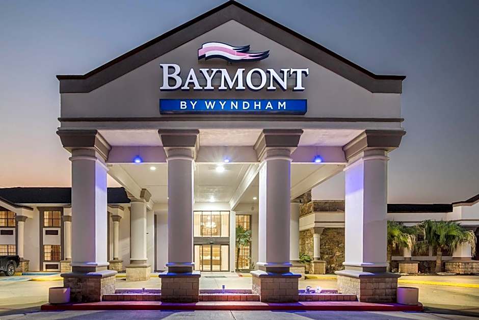 Baymont by Wyndham Port Arthur/Groves Area