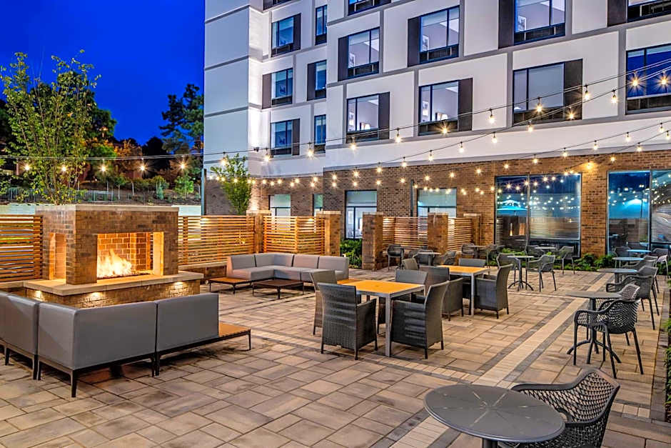 Hampton Inn By Hilton & Suites Raleigh Midtown, NC