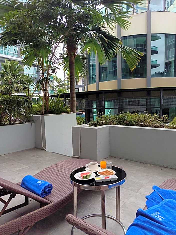 Wisdom Hotel & Residence