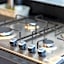 P601 Amazing Rooftop 2Bdrm 2bath Apt AC