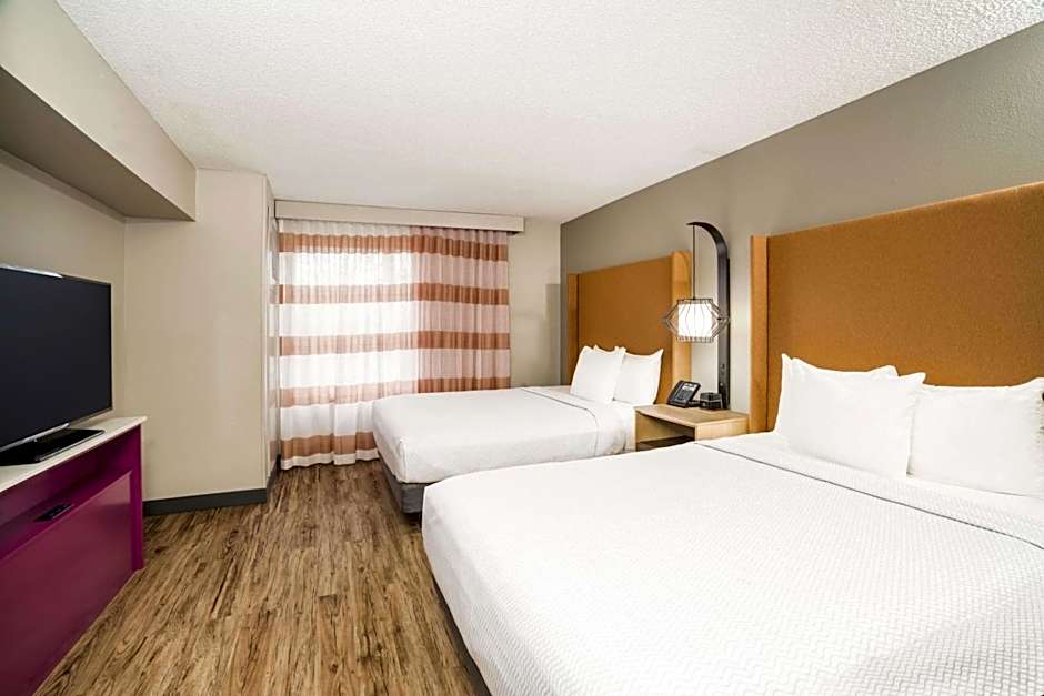 La Quinta Inn & Suites by Wyndham Chattanooga North - Hixson
