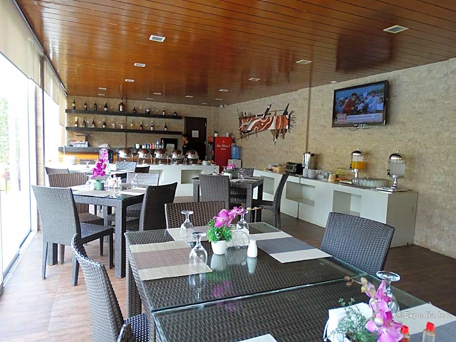 Holiday Suites Puerto Princesa