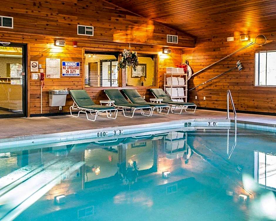 Quality Inn Ironwood